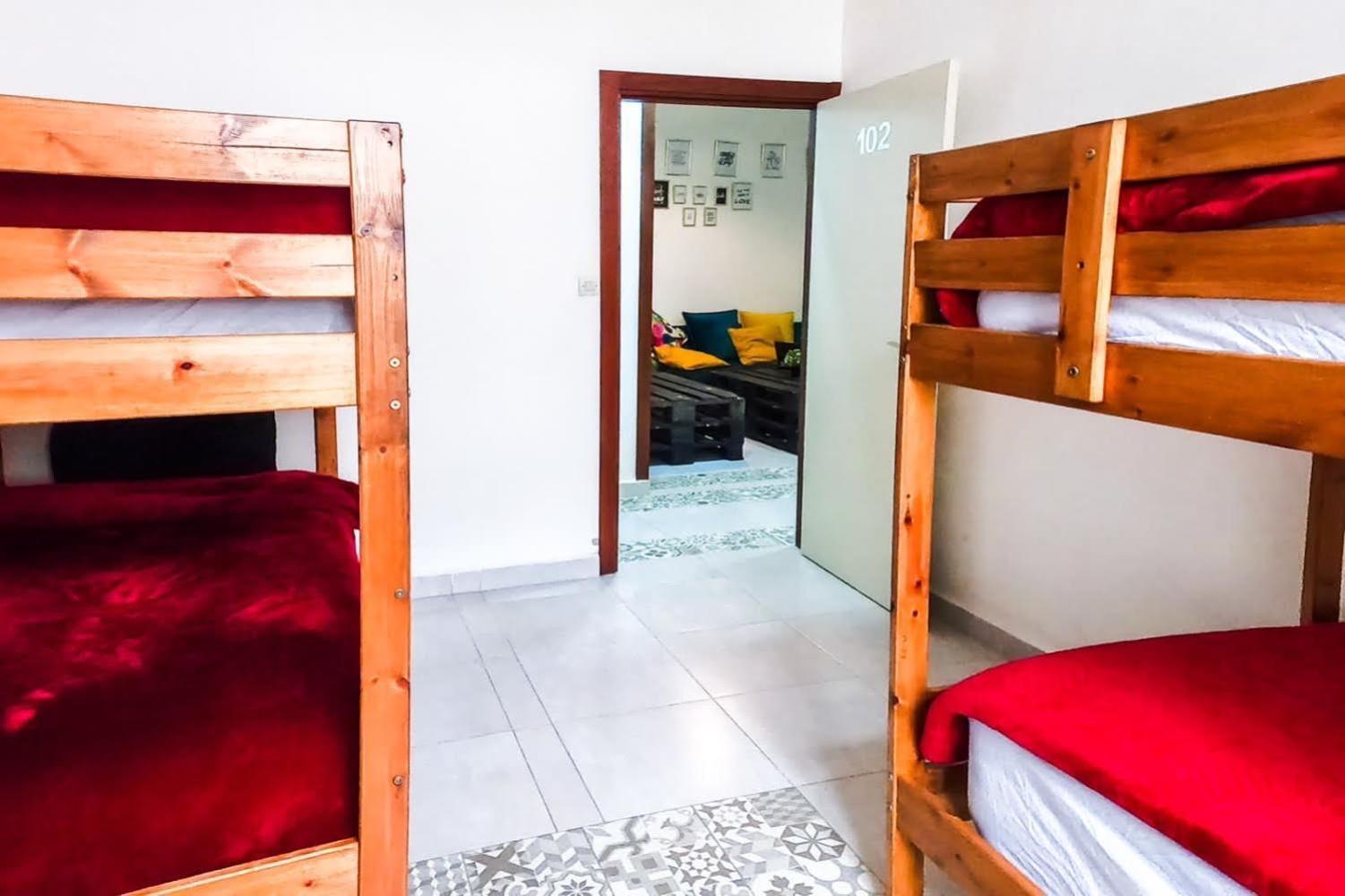 Marhaba Inn By Hb Hostels Tetouan Bagian luar foto